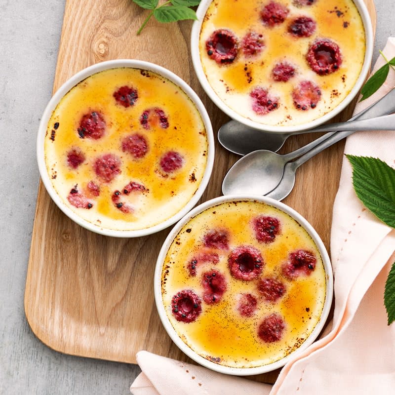 Photo of Vanilla and raspberry creme brulee by WW