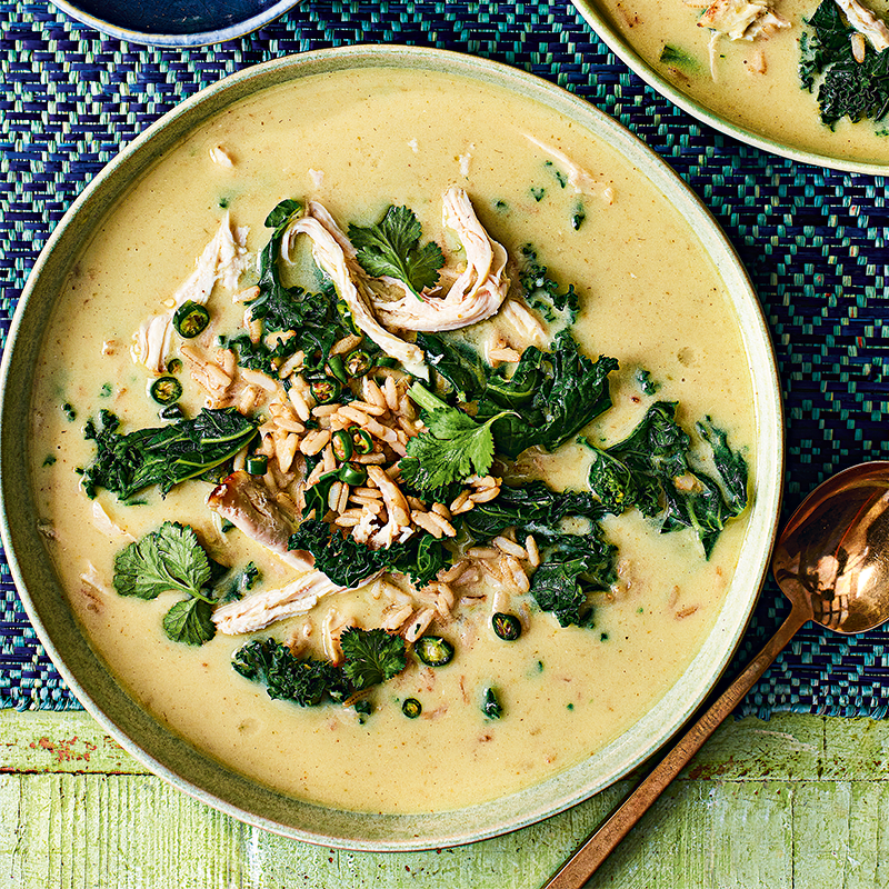 Photo of Creamy curry chicken soup by WW