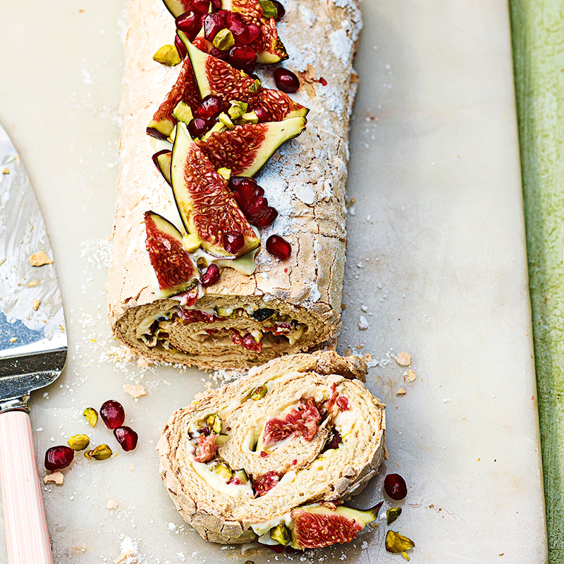 Photo of Fig and mascarpone roulade by WW