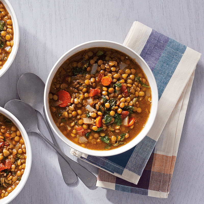 Hearty lentil and tomato soup