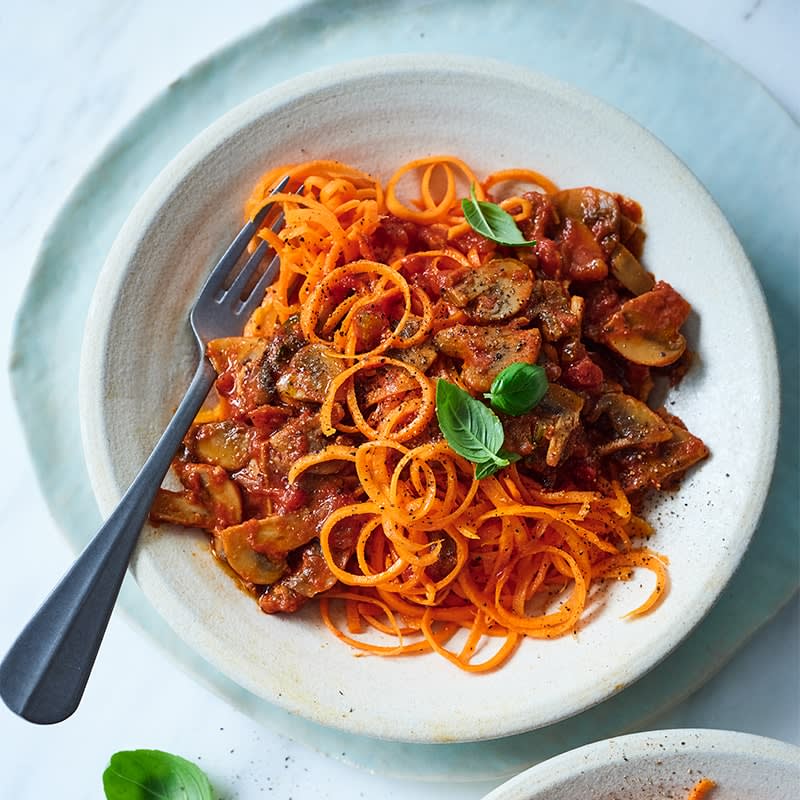 Mushroom bolognese with carrot 'spaghetti'