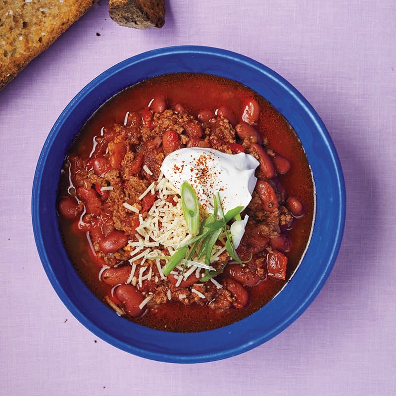 Slow-cooker beef 'n' bean chilli
