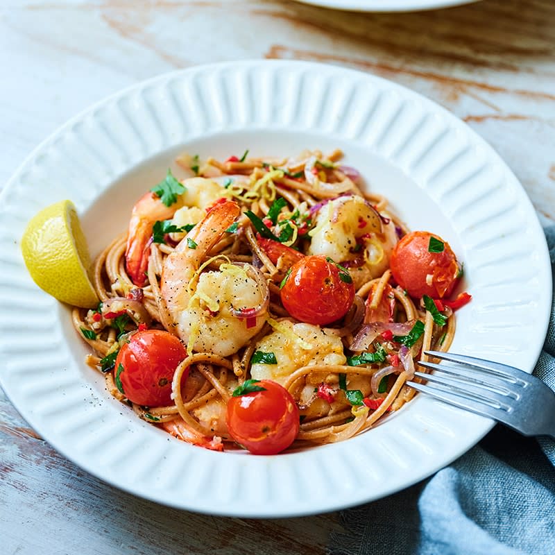 Chilli and garlic prawn spaghetti