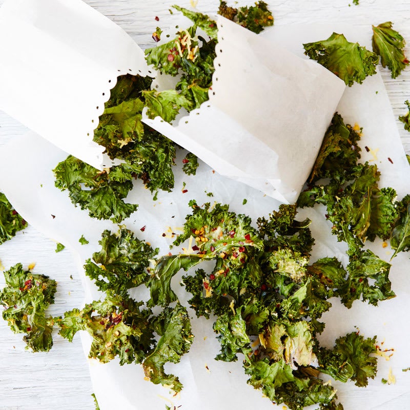 Parmesan and chilli kale chips
