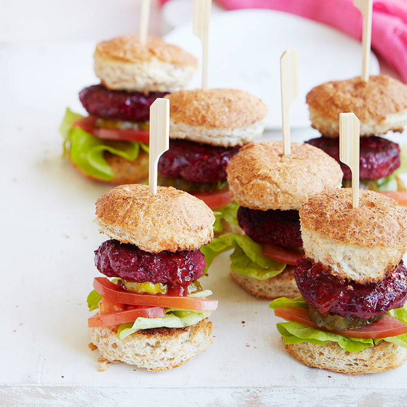 Photo of Beef, beetroot and feta sliders by WW
