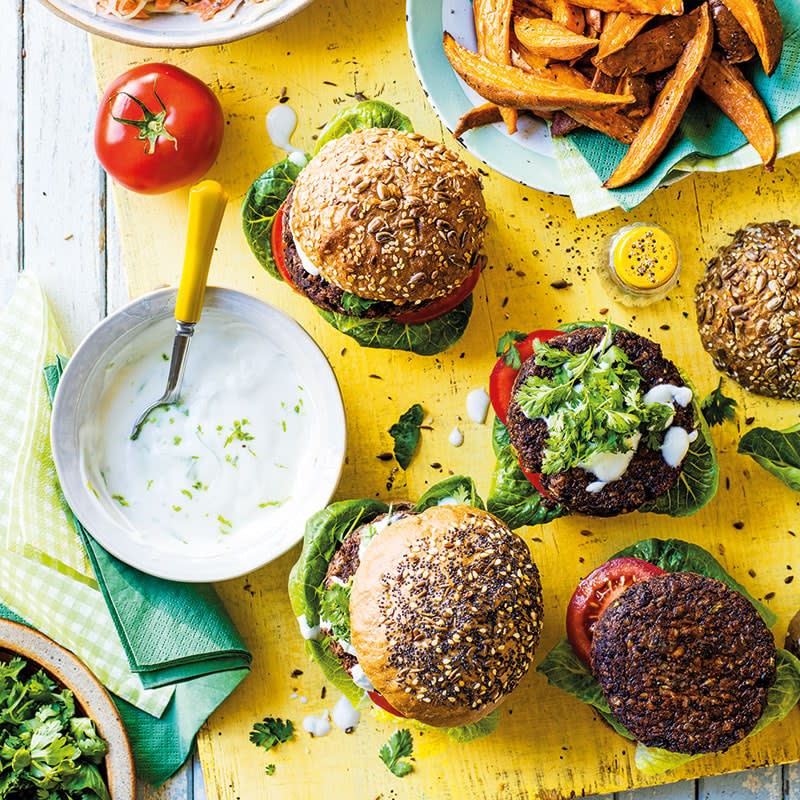 Photo of Spicy black bean burgers by WW