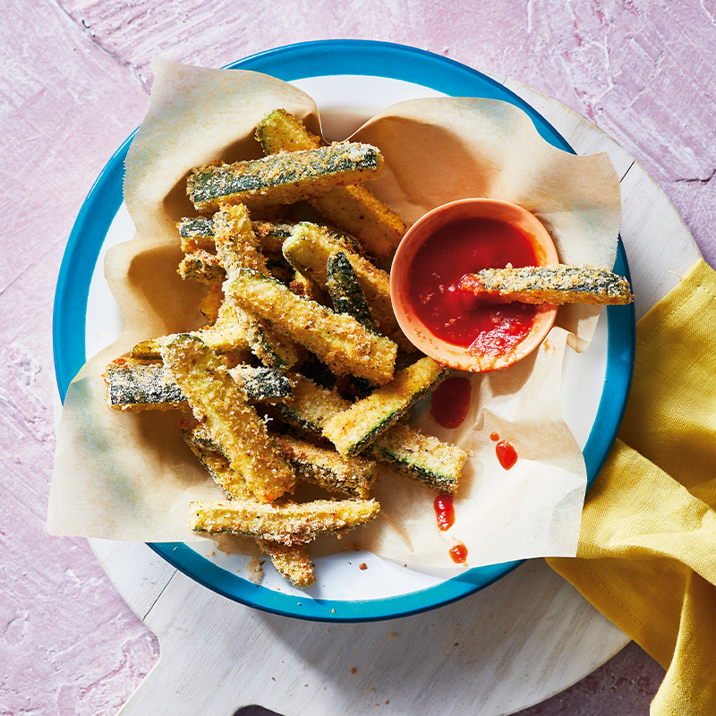 Parmesan-coated air-fryer zucchini chips