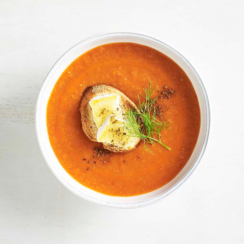 Roasted tomato, capsicum and fennel soup with brie toast
