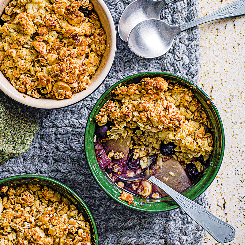 Pear and blueberry crumbles