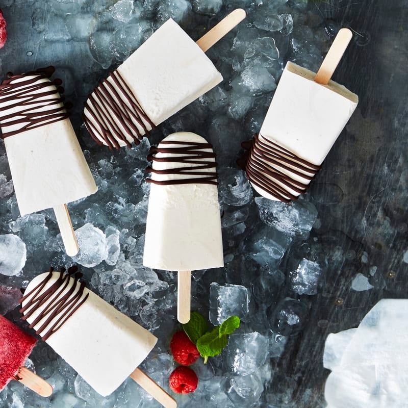 Photo of Creamy vanilla popsicles with choc drizzle by WW