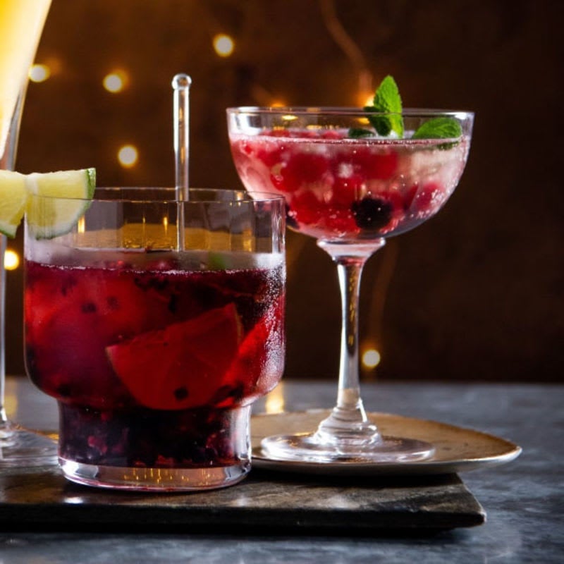 Prosecco berry cocktail