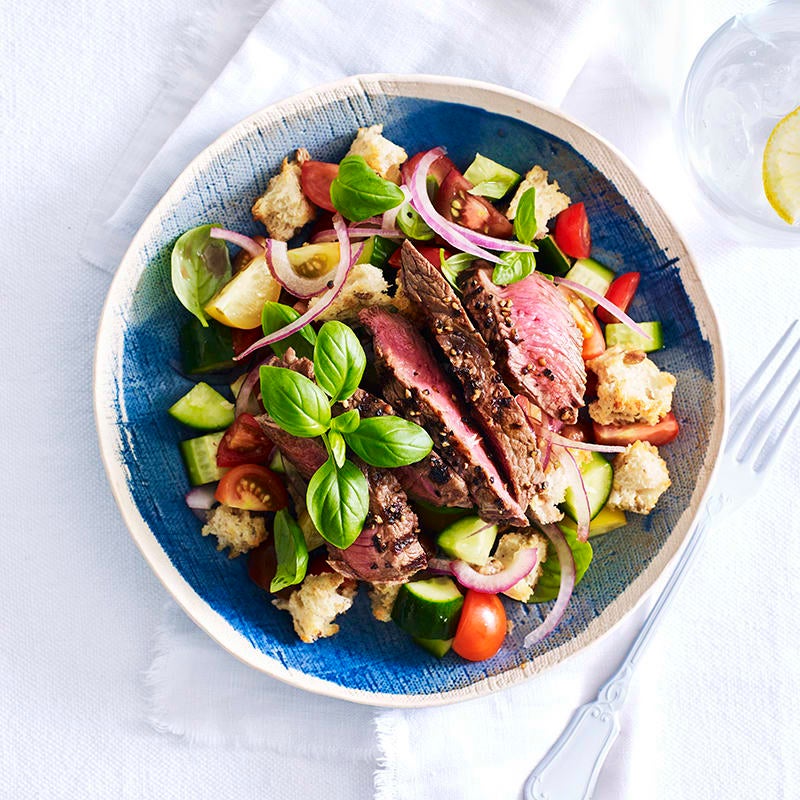 Photo of Peppered beef with panzanella by WW