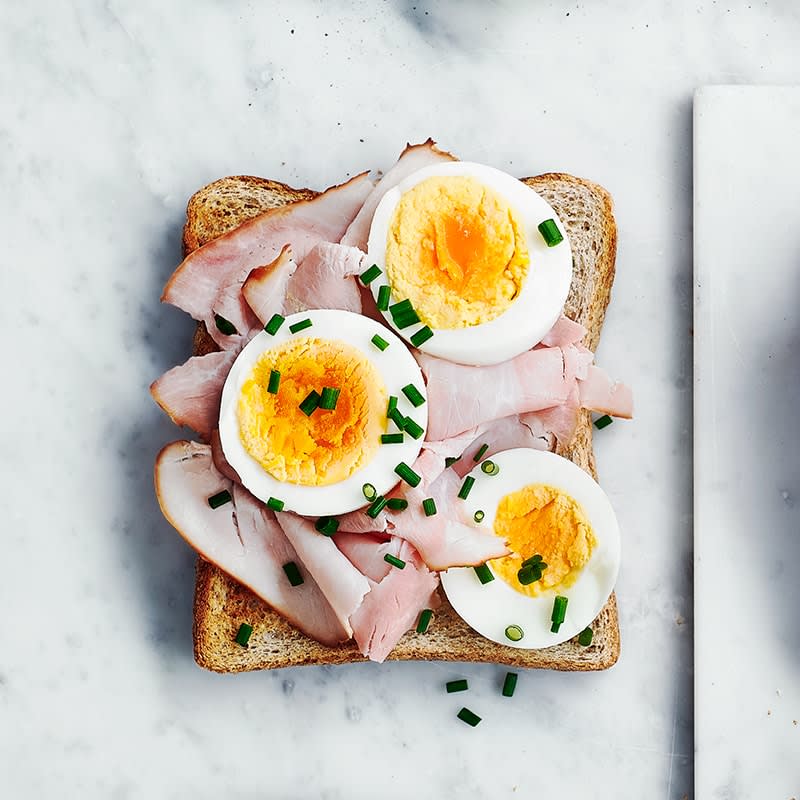 Photo of Ham, egg and chives toast topper by WW
