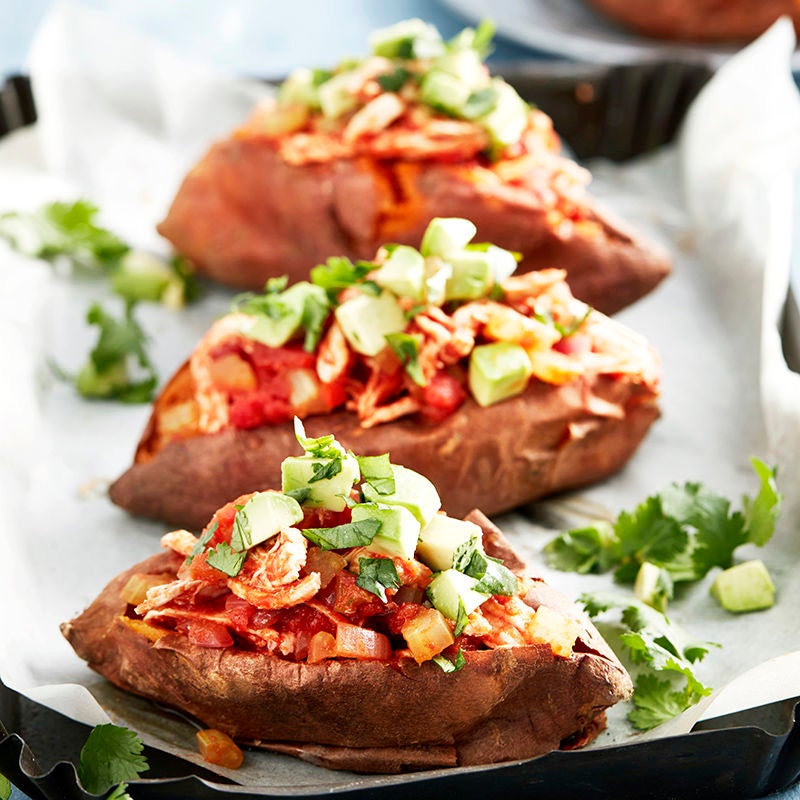 Baked sweet potatoes with chilli chicken and avocado salsa | Healthy ...